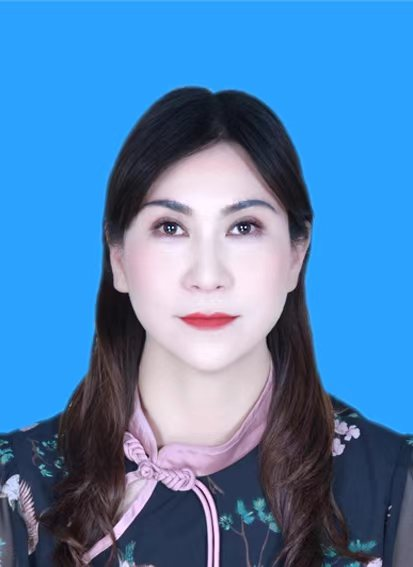 易李芬
