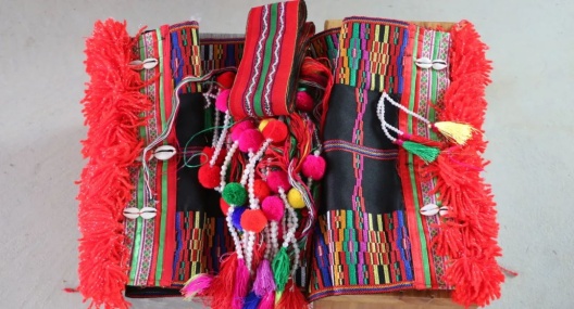 经纬间的岁月长歌：阿昌族“织女”赵兴翠的锦绣人生